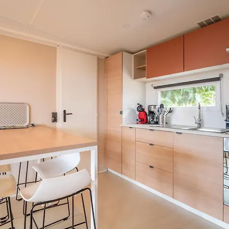 Mobilhome Au La Yole *