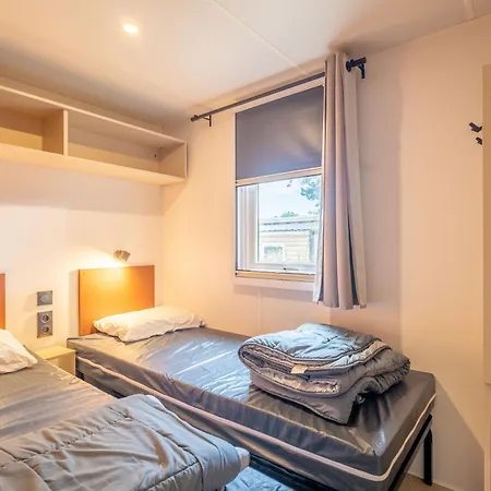 Mobilhome Au La Yole